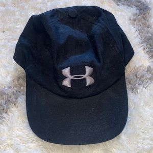 Under Armour womens black hat